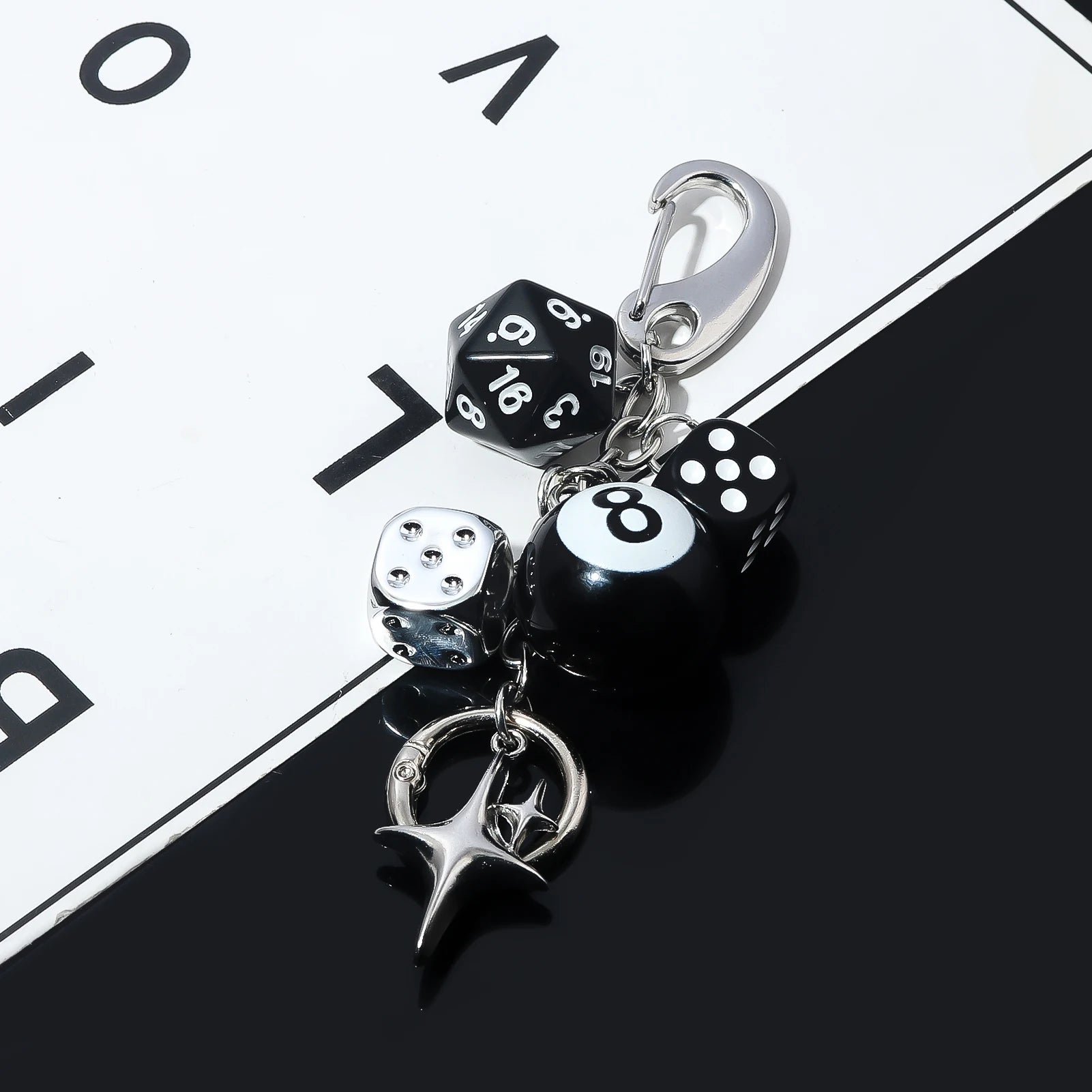 Lucky 8 Dice Keychain